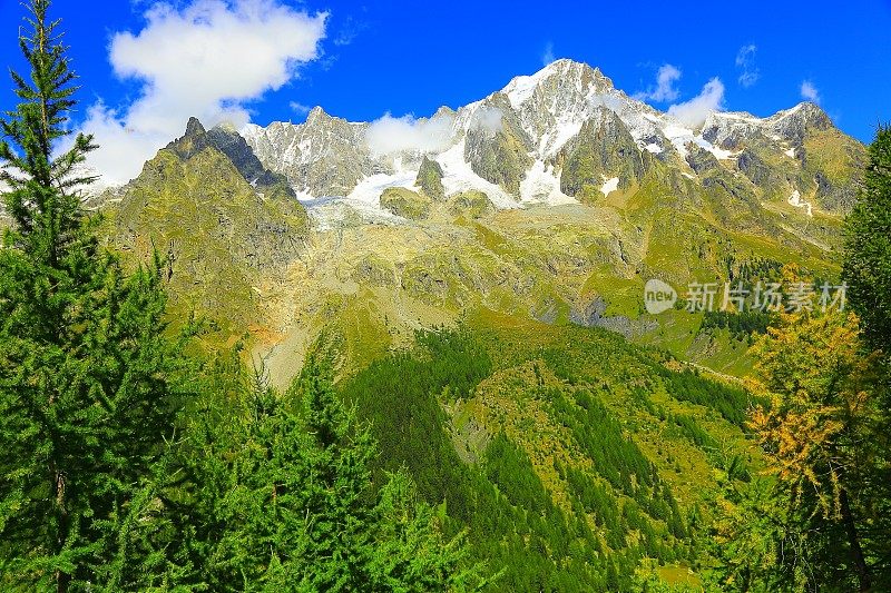 高山天堂！ Mont Blanc Grandes Jorasses Aosta 山谷金色日出